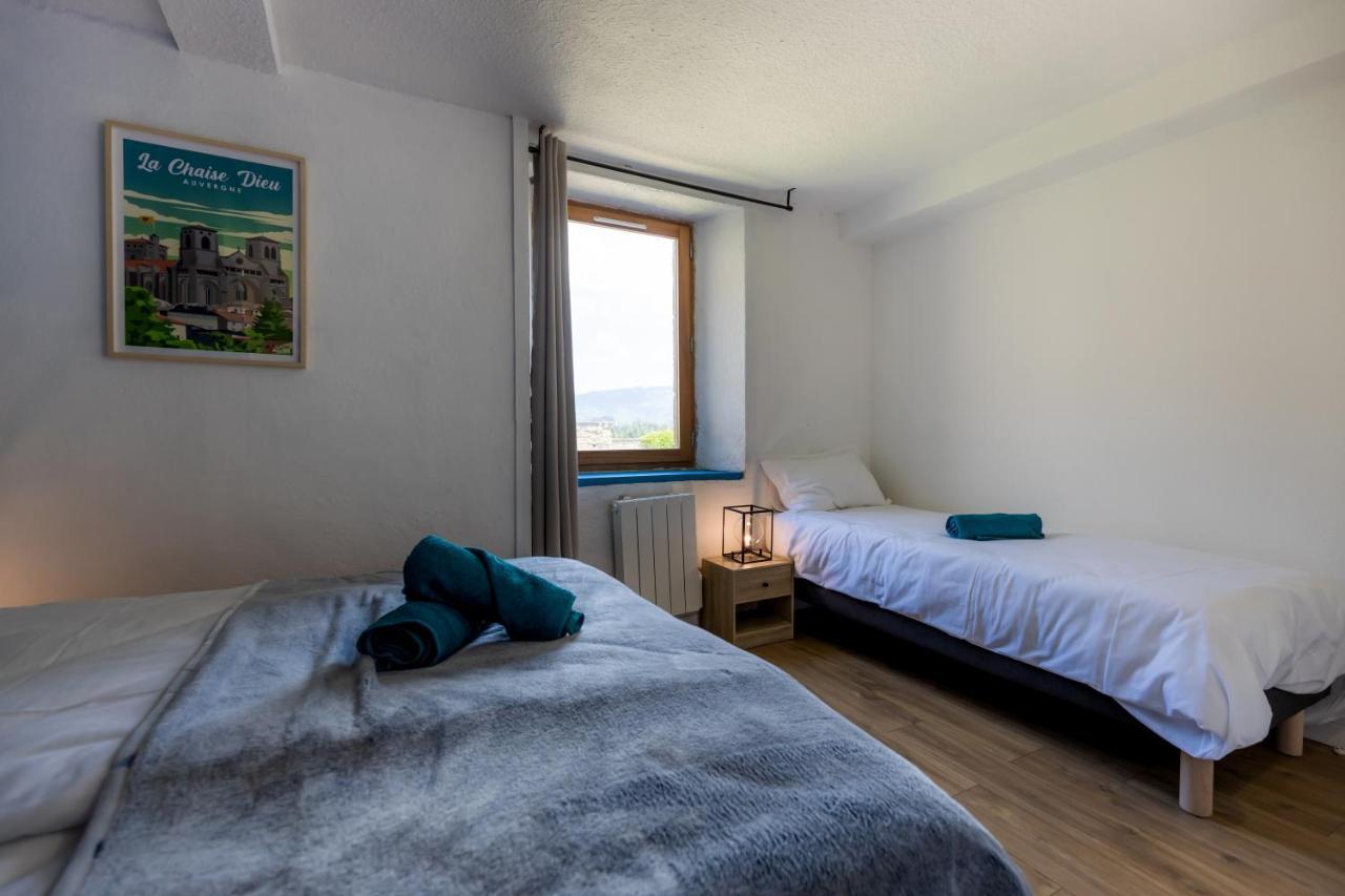 Domaine Du Coq En Pat Bed & Breakfast Augerolles Exterior photo